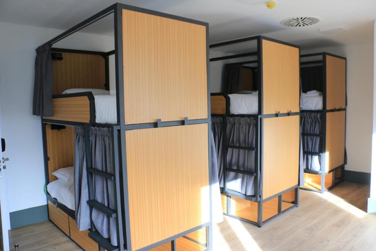 Alianca Cafe & Hostel أنغرا دو إِراويزو المظهر الخارجي الصورة