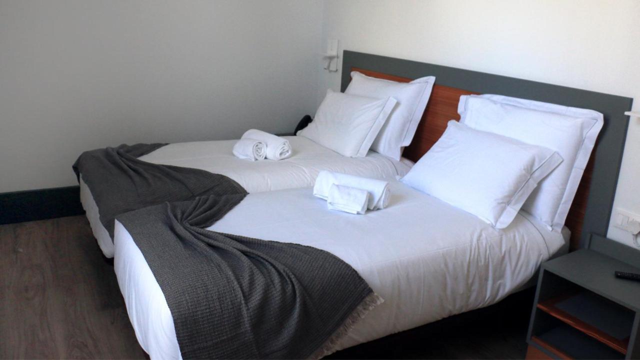 Alianca Cafe & Hostel أنغرا دو إِراويزو المظهر الخارجي الصورة