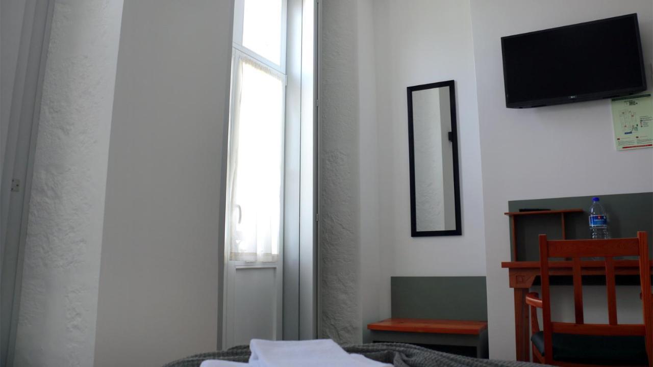 Alianca Cafe & Hostel أنغرا دو إِراويزو المظهر الخارجي الصورة