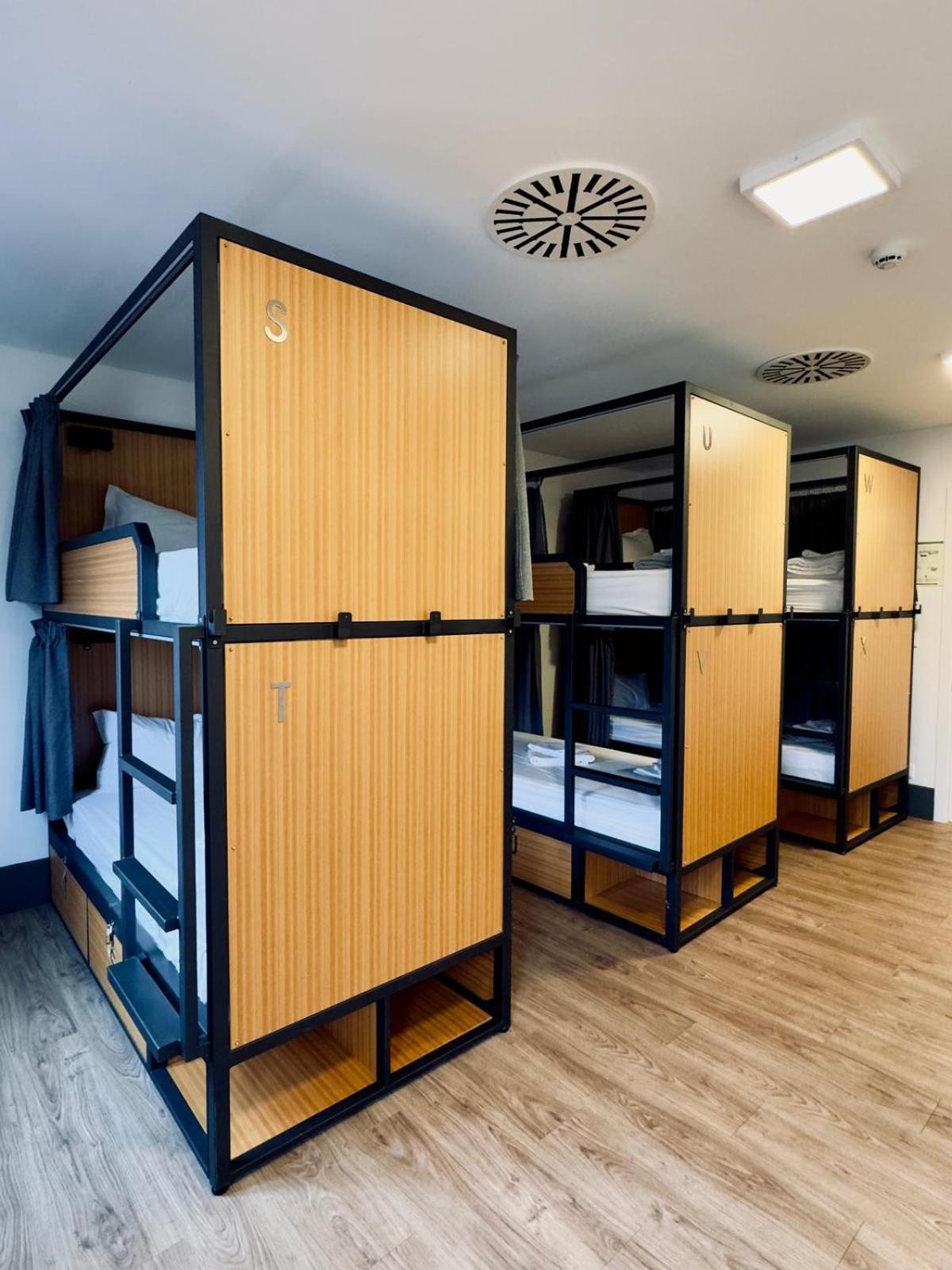 Alianca Cafe & Hostel أنغرا دو إِراويزو المظهر الخارجي الصورة